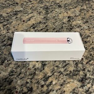 Medicube Age-R Booster Pro Mini & FREE TONER